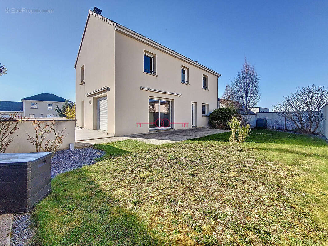 Maison à CHAMPIGNY