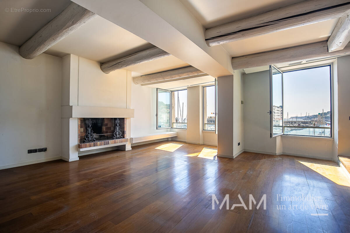 Appartement à CASSIS