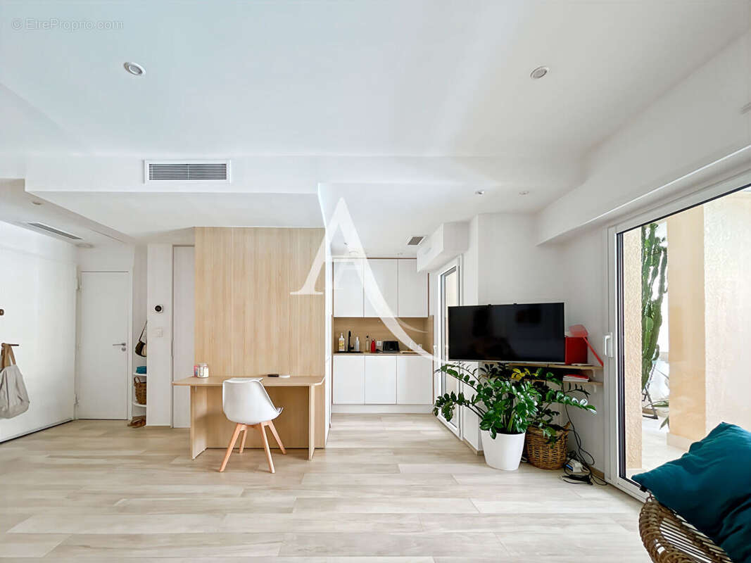 Appartement à LE CANNET