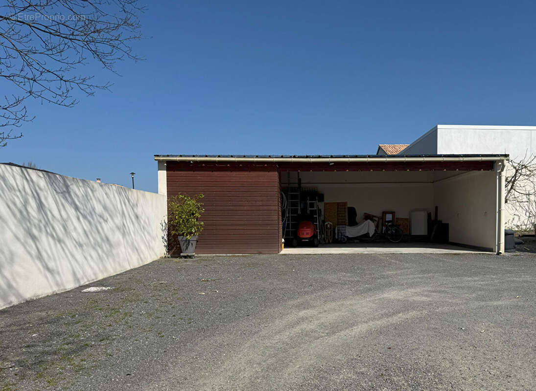 Maison à AIZENAY