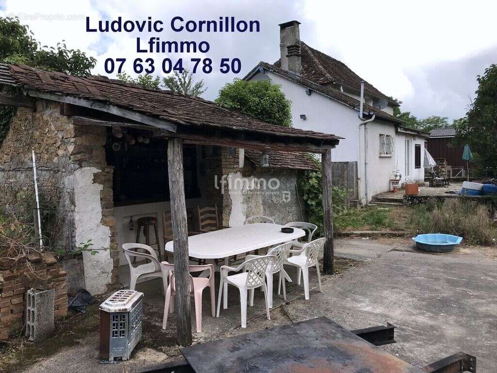 Maison à CHATEAU-CHERVIX