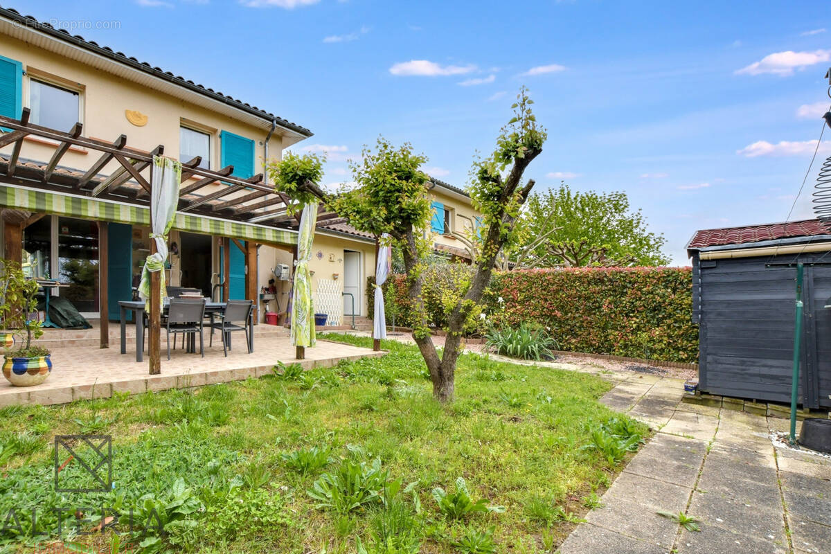 Maison à BAZIEGE