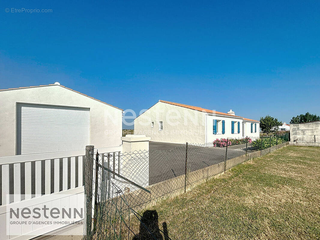 Maison à BEAUVOIR-SUR-MER