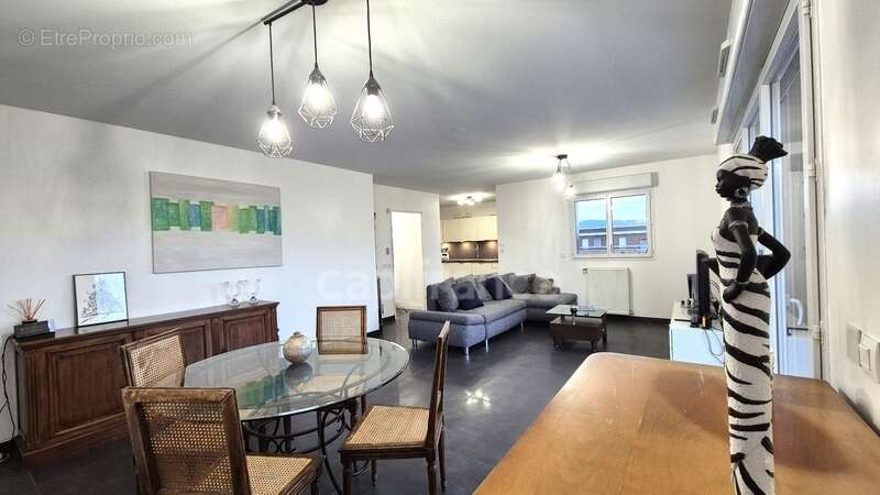 Appartement à PREVESSIN-MOENS