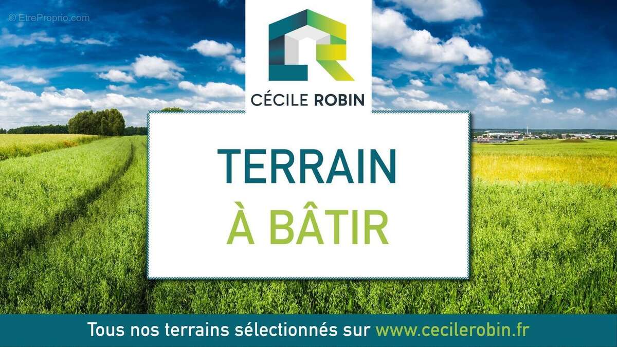 Terrain à SAINT-PIERRE-DE-CHANDIEU