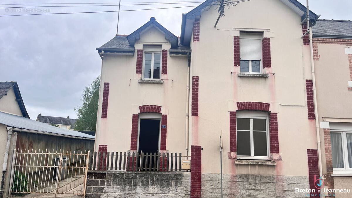 Maison à MONTJEAN