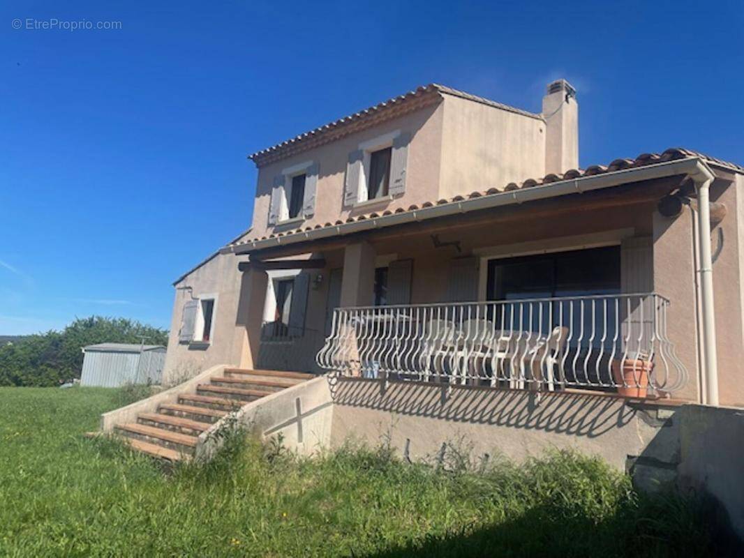 Maison à SAINT-SATURNIN-LES-APT