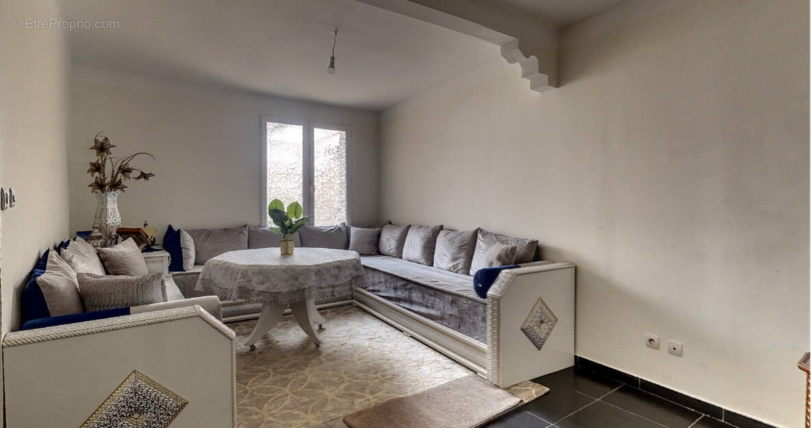 Maison à AVIGNON