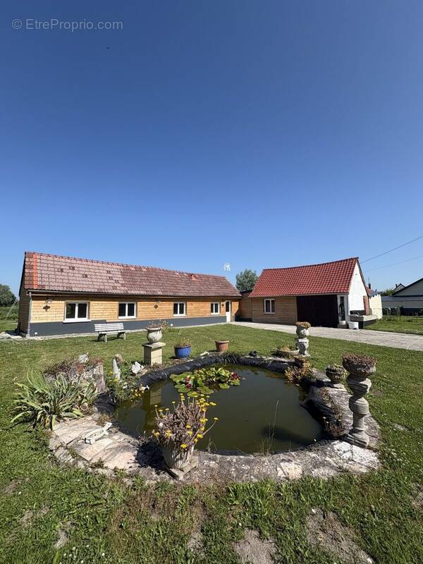 Maison à PONTHOILE