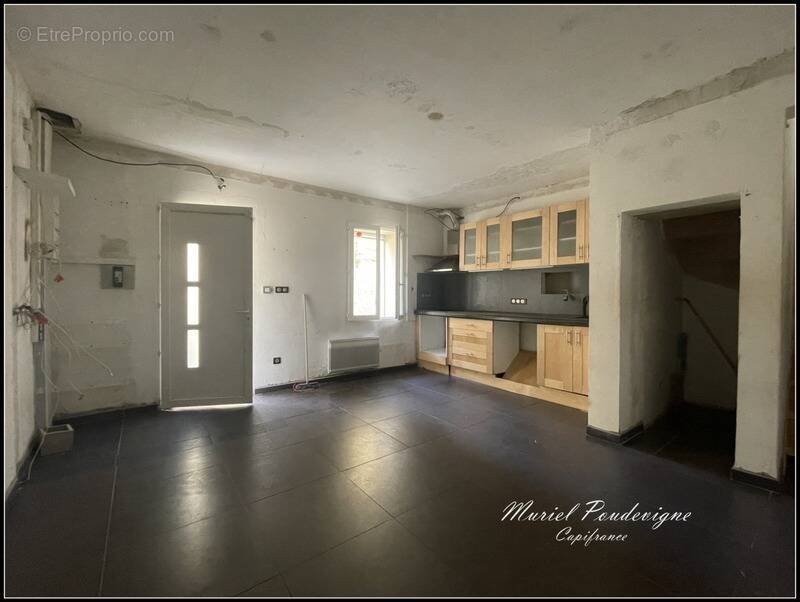 Maison à MONTEUX