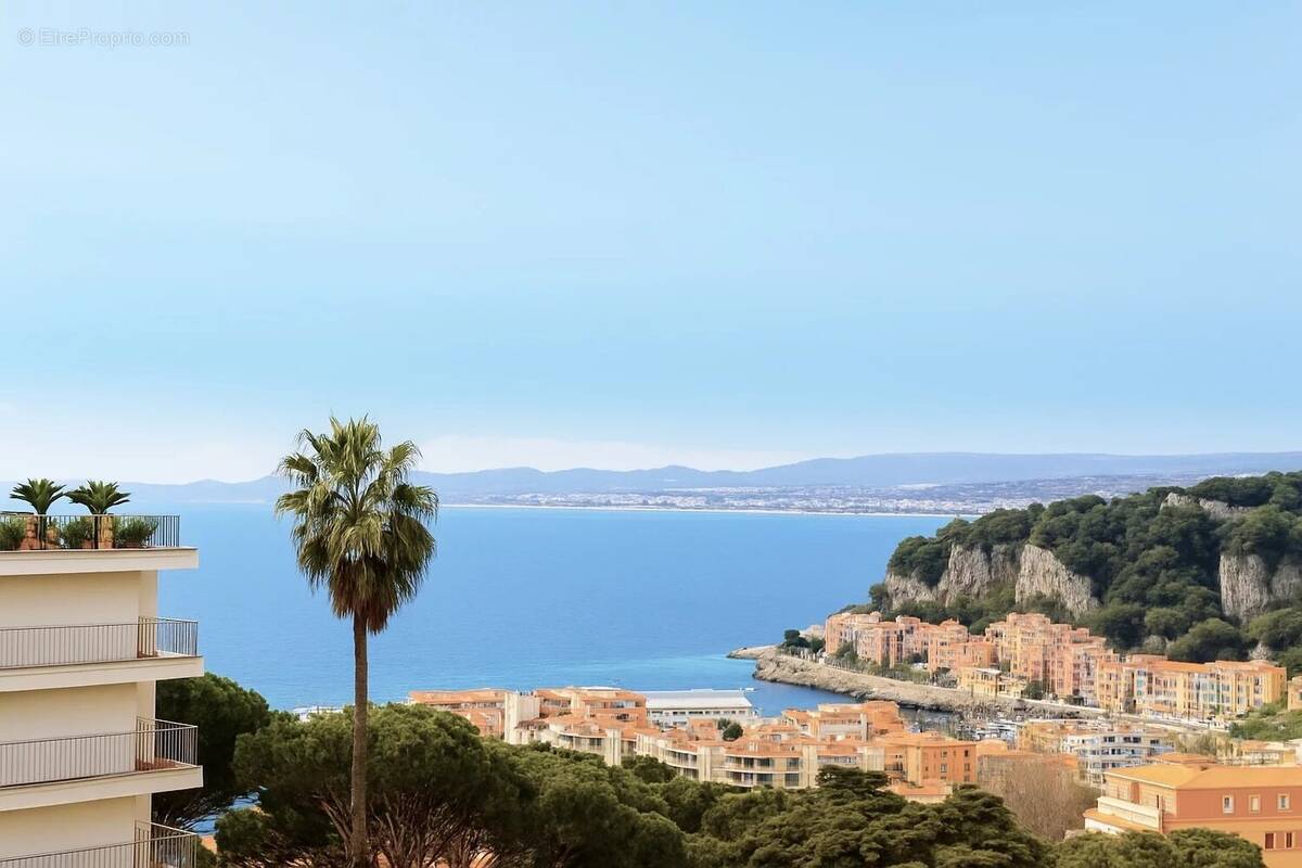 Appartement à VILLEFRANCHE-SUR-MER