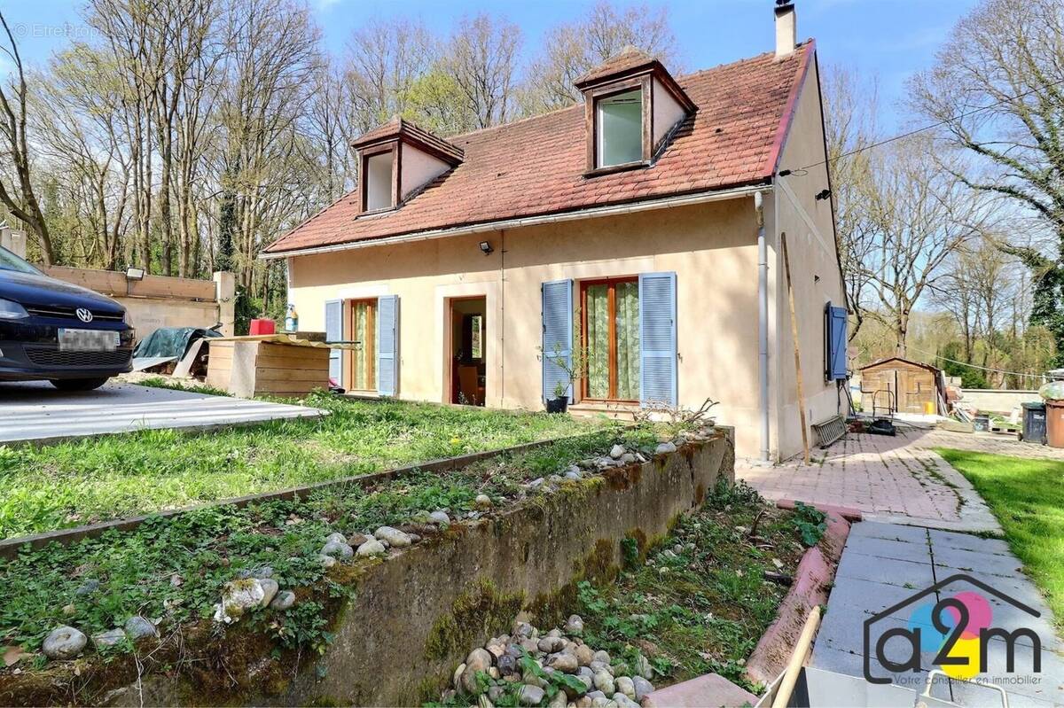 Maison à CLERMONT