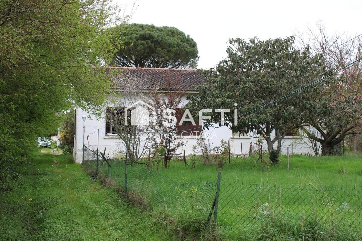Photo 1 - Maison à ESCALQUENS