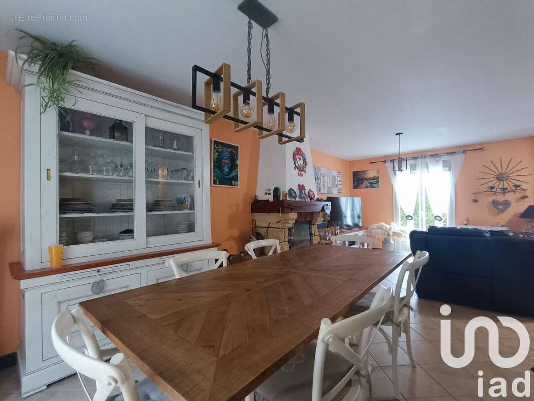 Photo 6 - Maison à CIVIERES