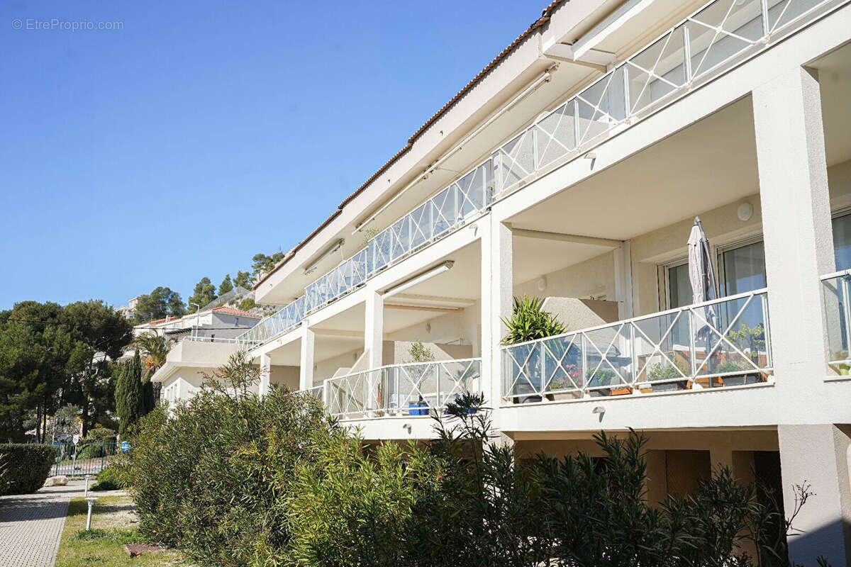 Appartement à CARRY-LE-ROUET