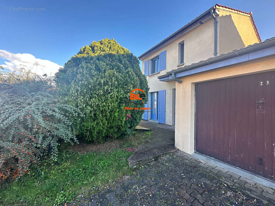 BSLE MAISON A VENDRE LEMPDES 3CHAMBRES JARDIN - Maison à LEMPDES