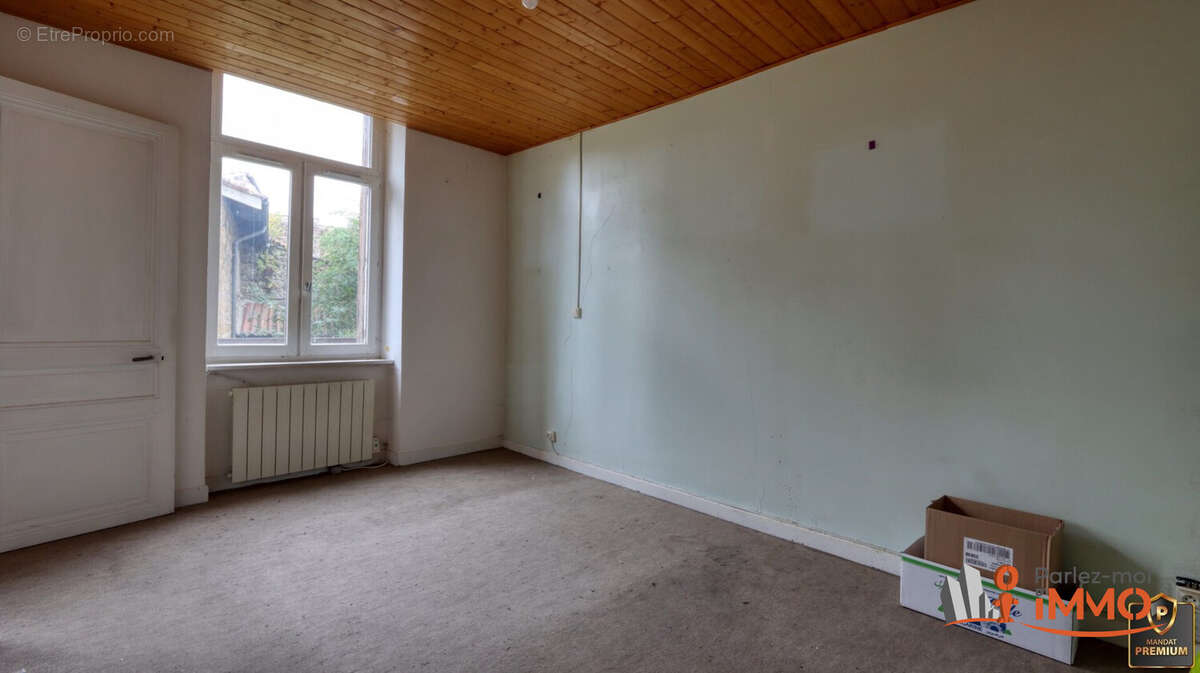 Appartement à USSON-EN-FOREZ