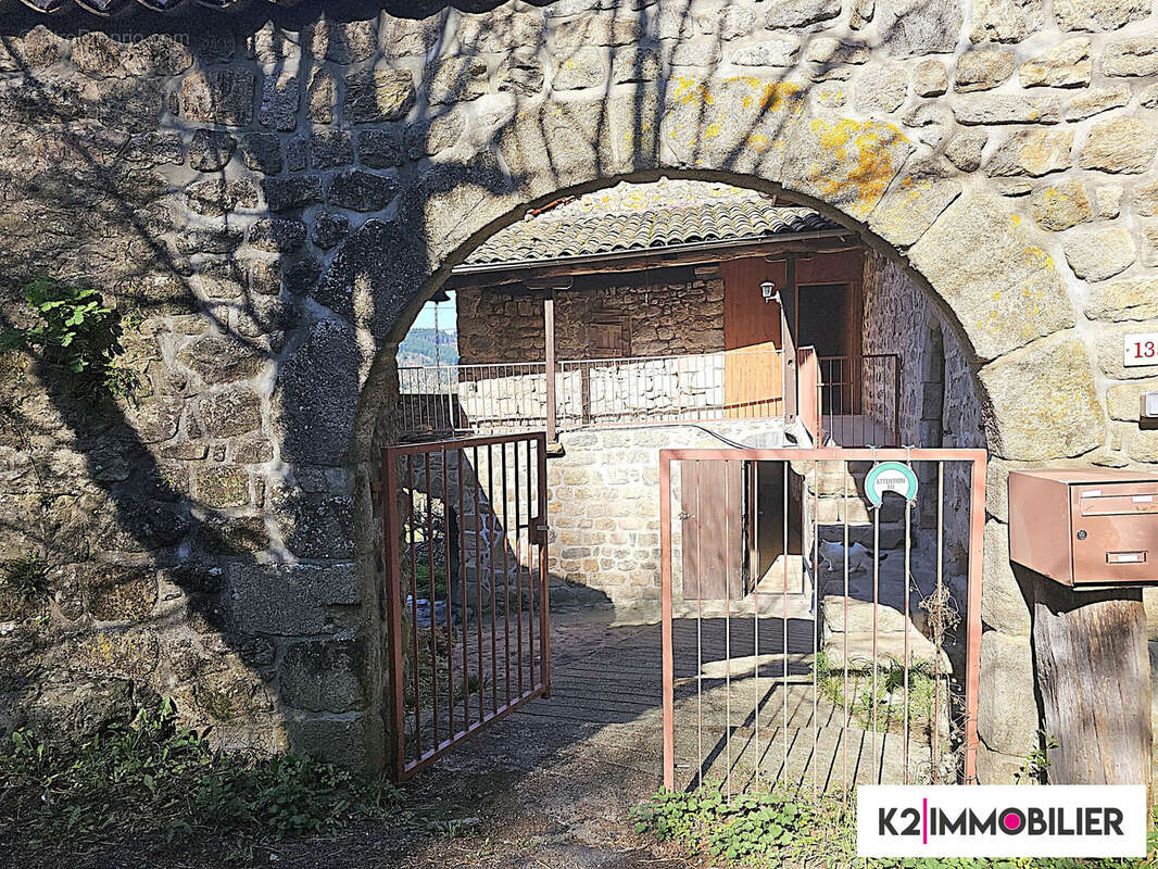 Maison à NONIERES