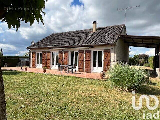 Photo 1 - Maison à BAZOUGES-SUR-LE-LOIR