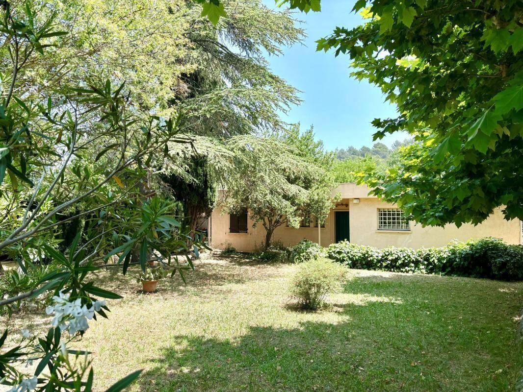 Maison à CARNOUX-EN-PROVENCE