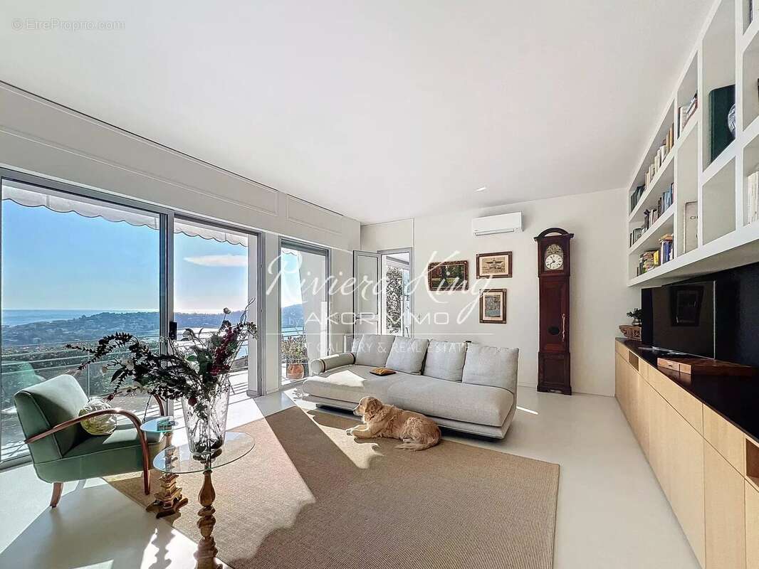 Appartement à VILLEFRANCHE-SUR-MER
