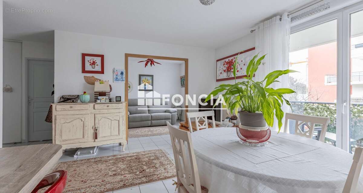 Appartement à BEZIERS