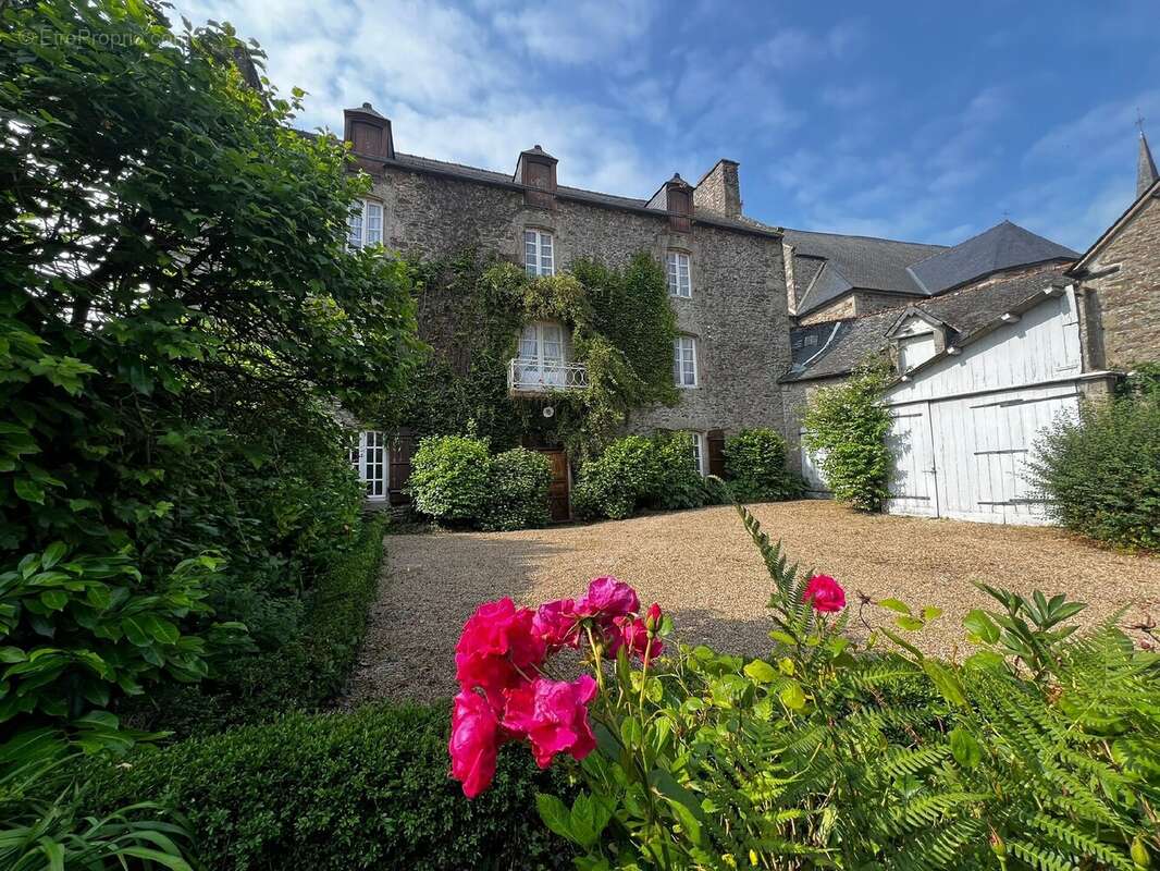 Maison à CORSEUL