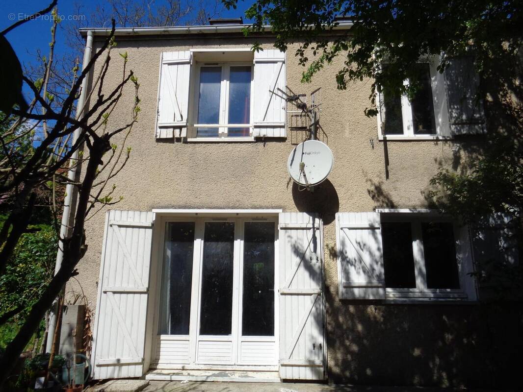 Photo 1 - Maison à CERGY