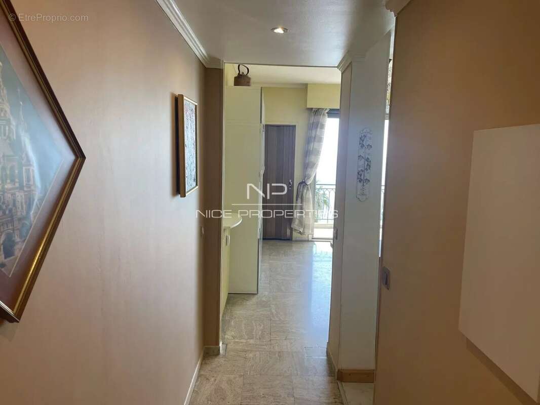 Appartement à NICE