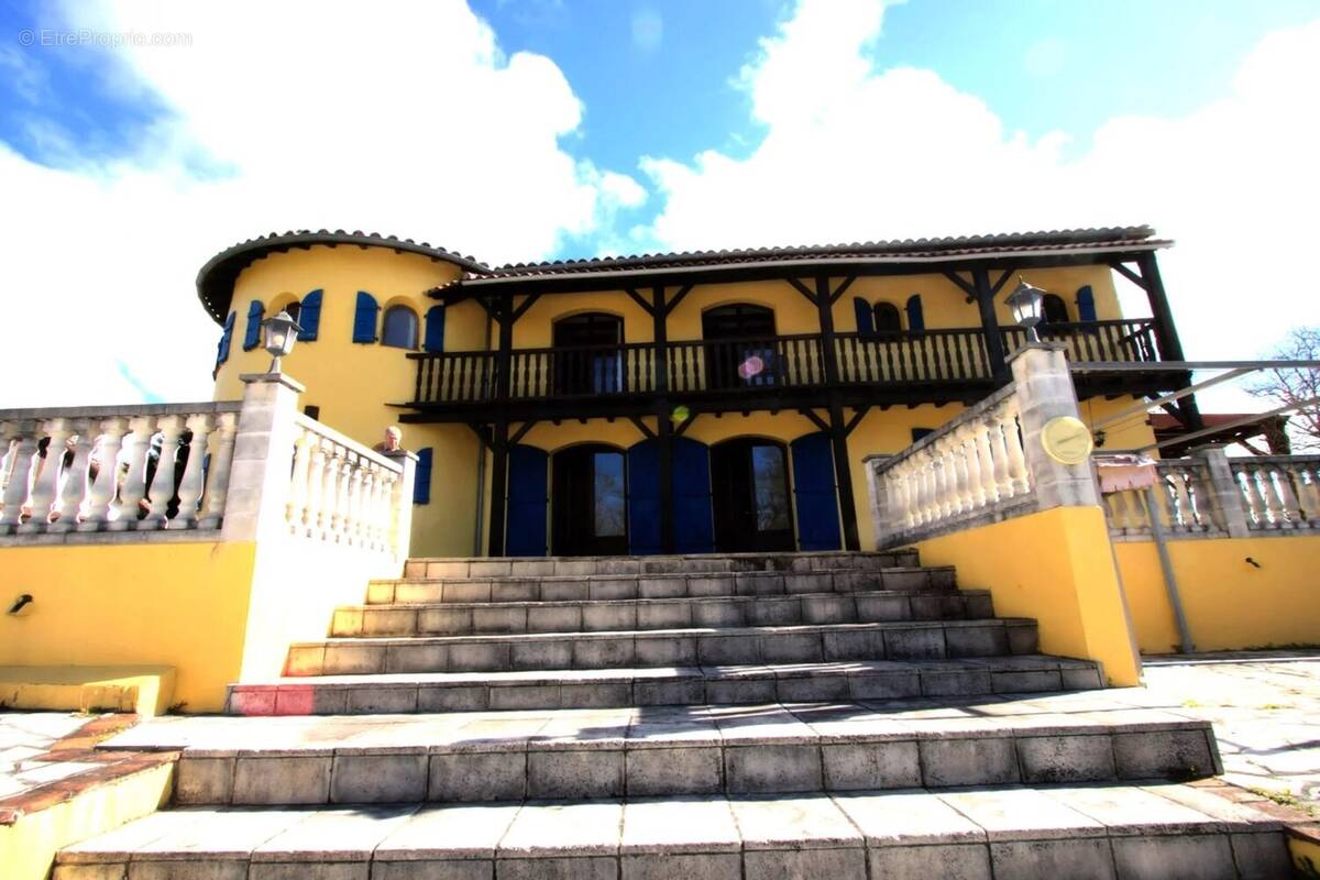 Maison à LAAS