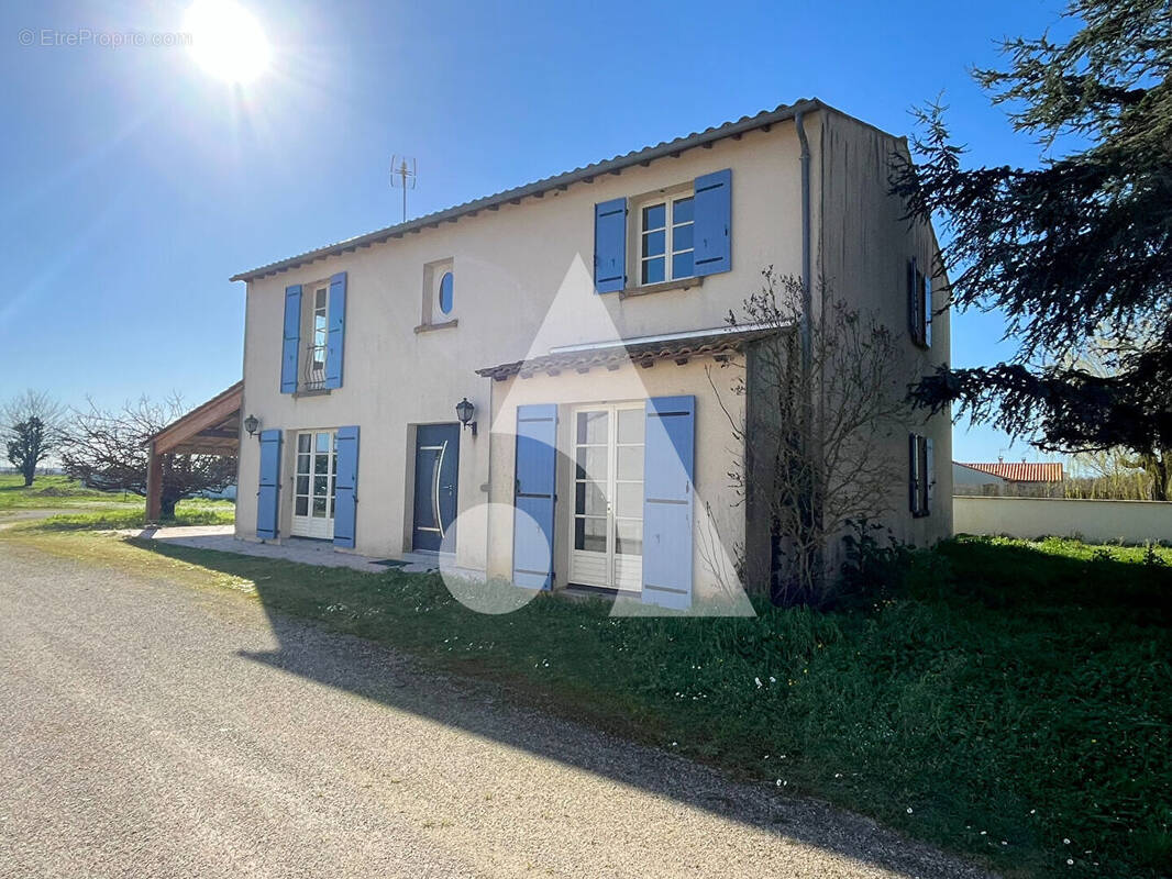 Maison à SAINT-SORNIN