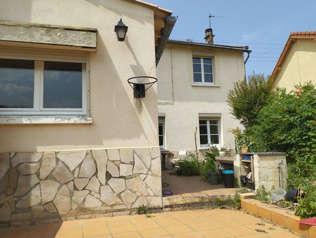 Maison à ESPERAZA