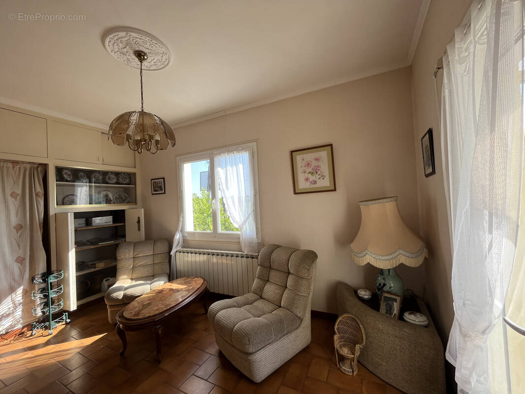 Maison à SAINT-FORT-SUR-GIRONDE