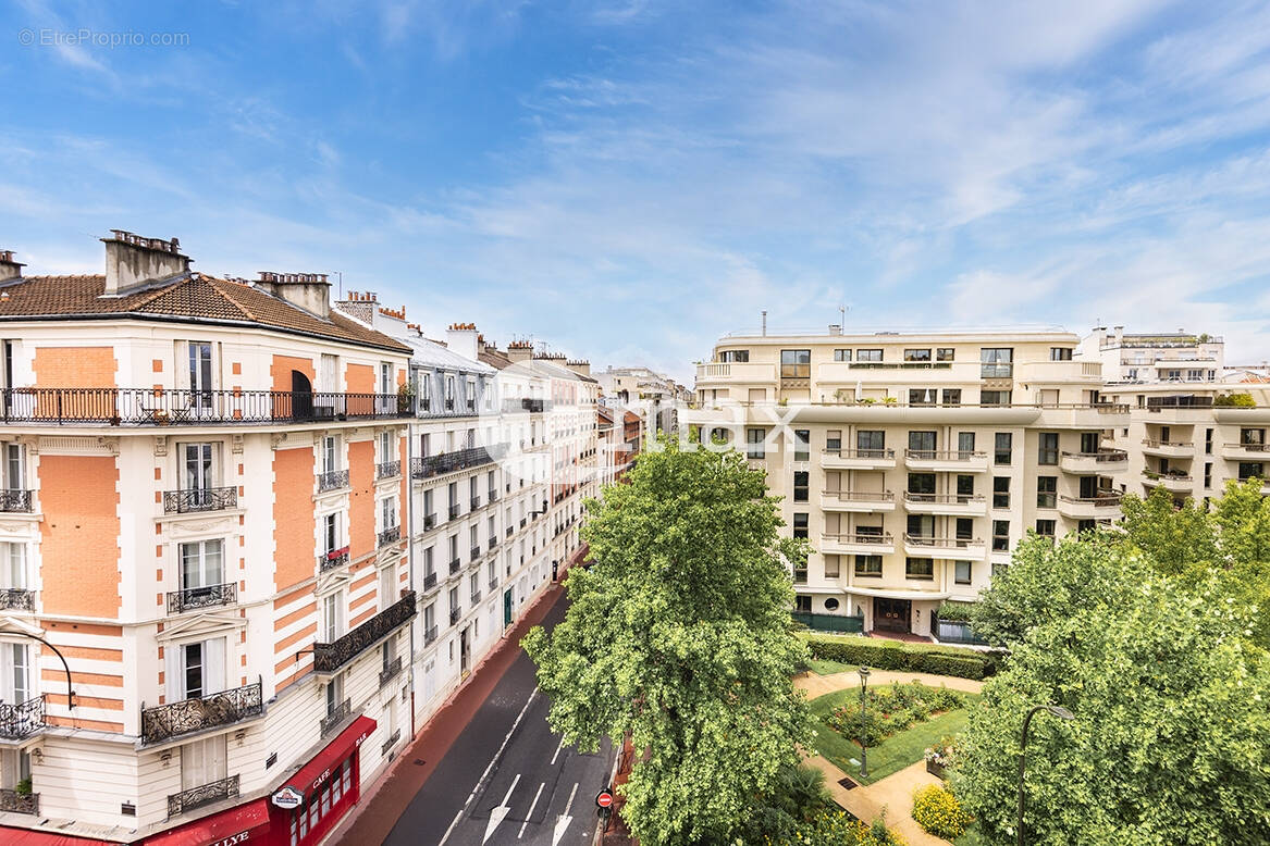 Appartement à LEVALLOIS-PERRET