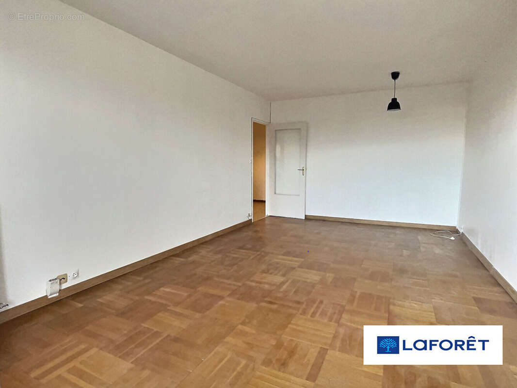 Appartement à MORSANG-SUR-ORGE