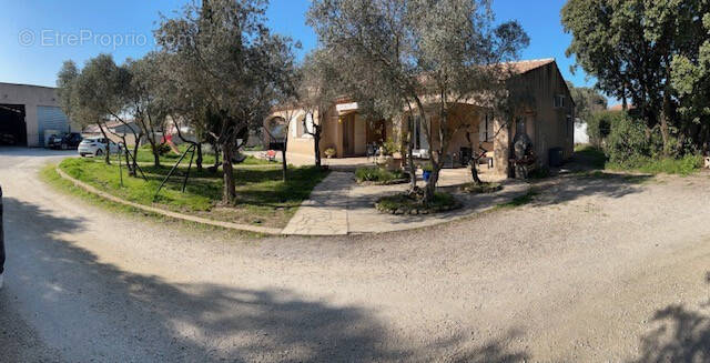 Maison à LANCON-PROVENCE