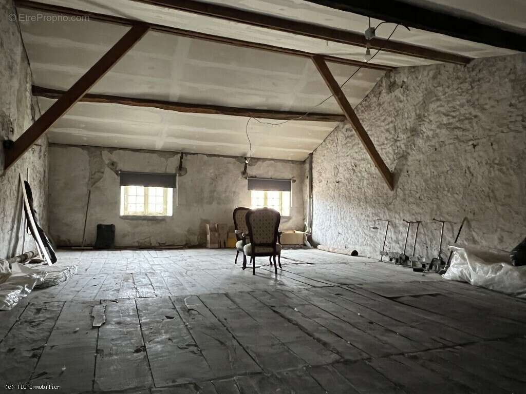 Maison à CIVRAY