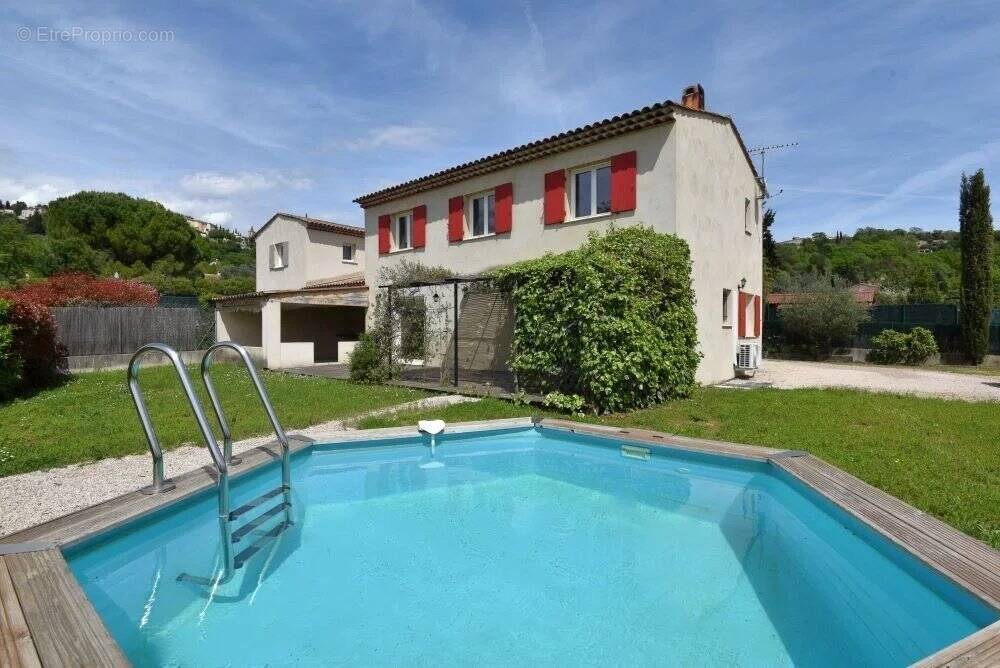 Maison à CALLIAN