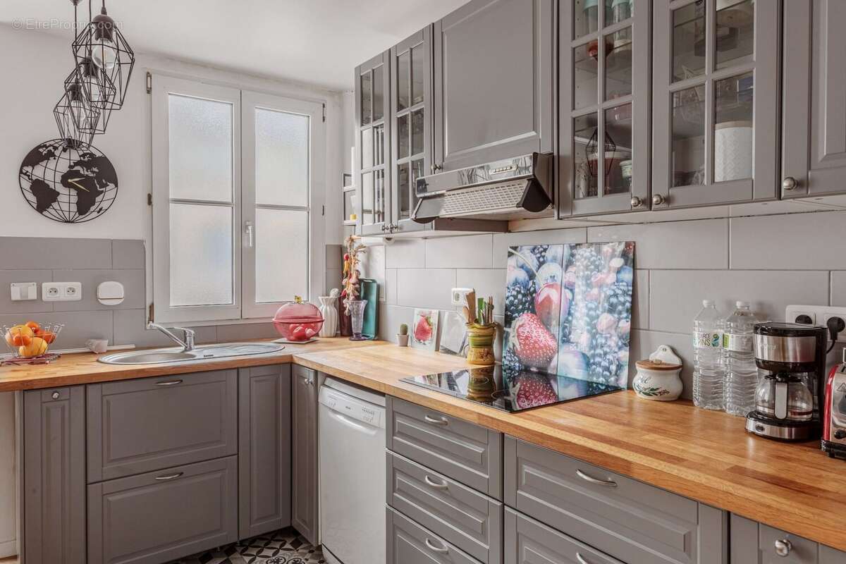 Appartement à ASNIERES-SUR-SEINE