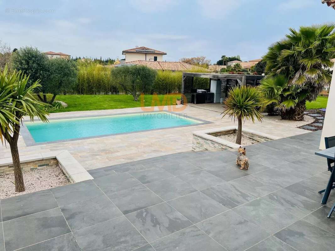 Maison à SAINT-GILLES