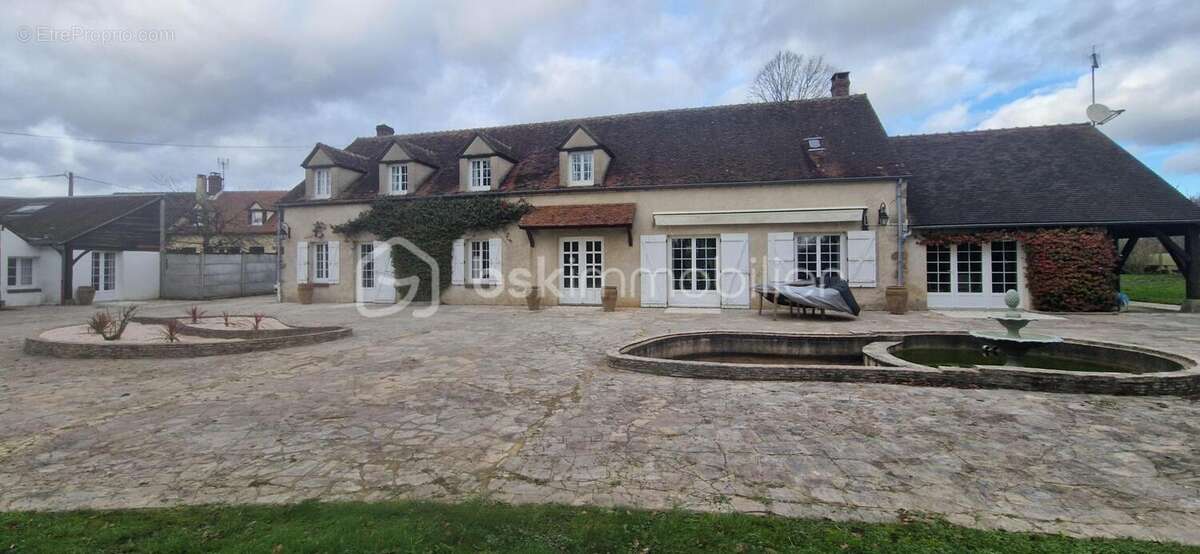 Maison à SAINT-HILAIRE-LES-ANDRESIS