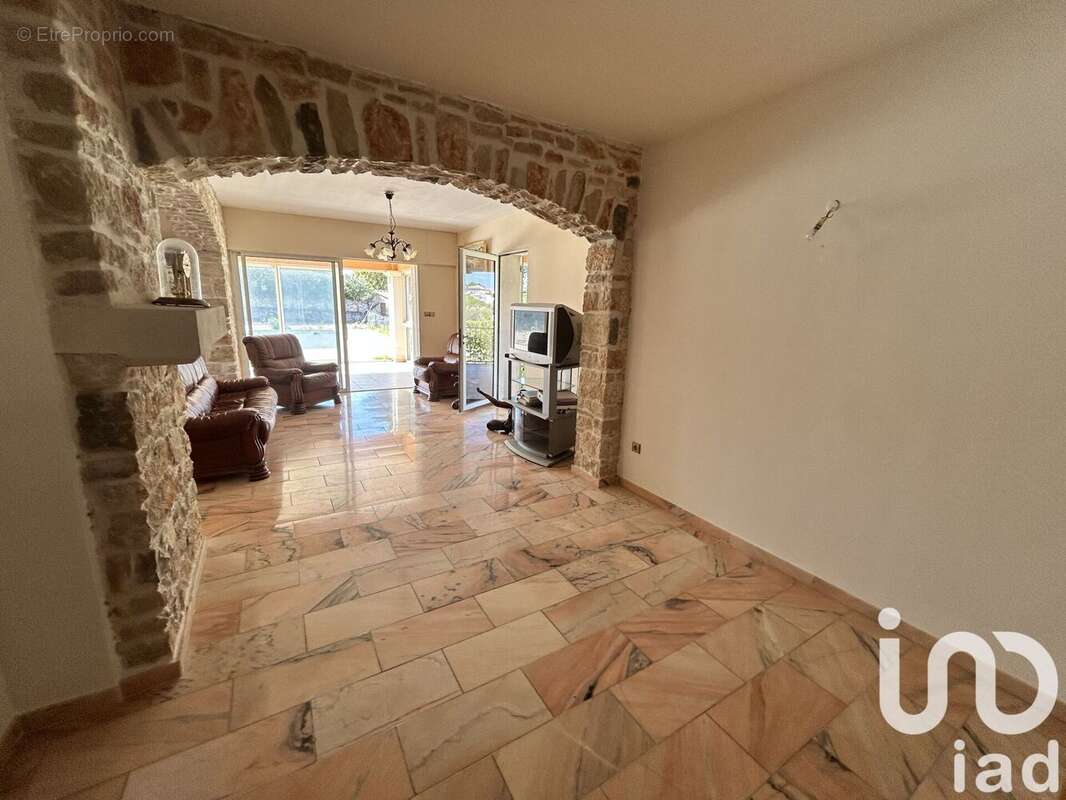 Photo 7 - Maison à NIMES