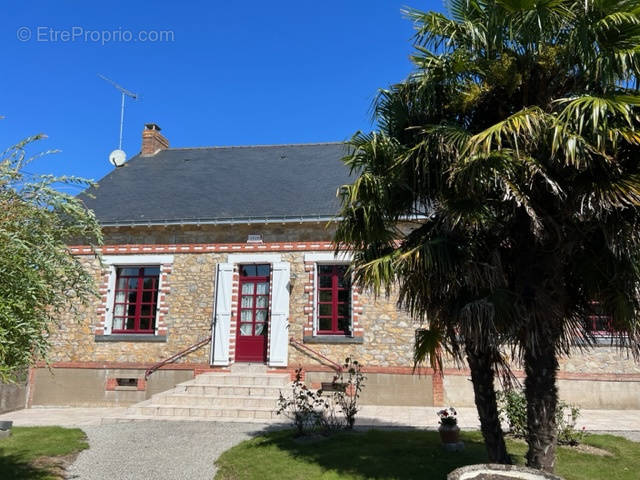 Maison à ISSE