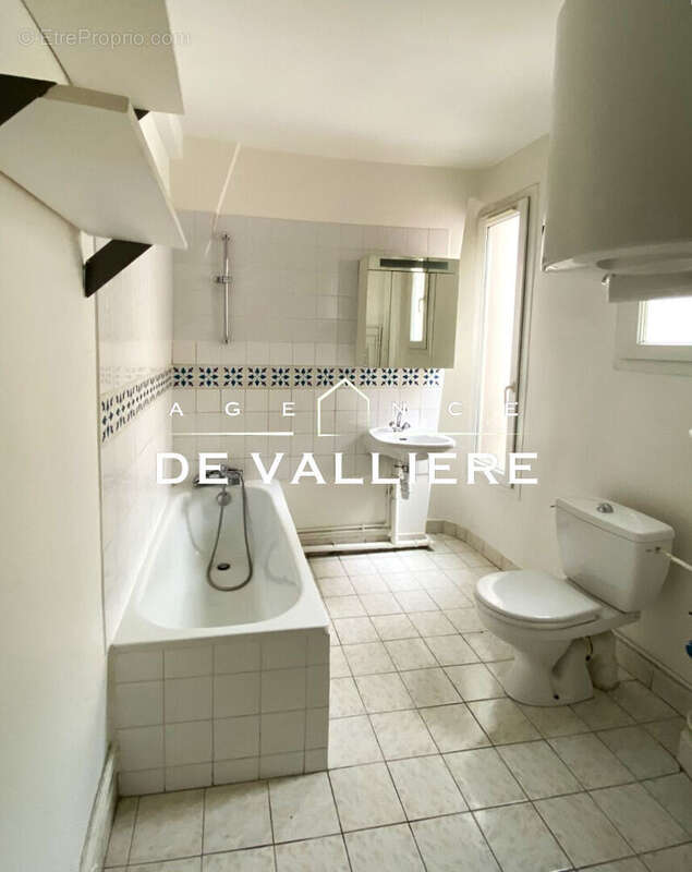 Appartement à SURESNES