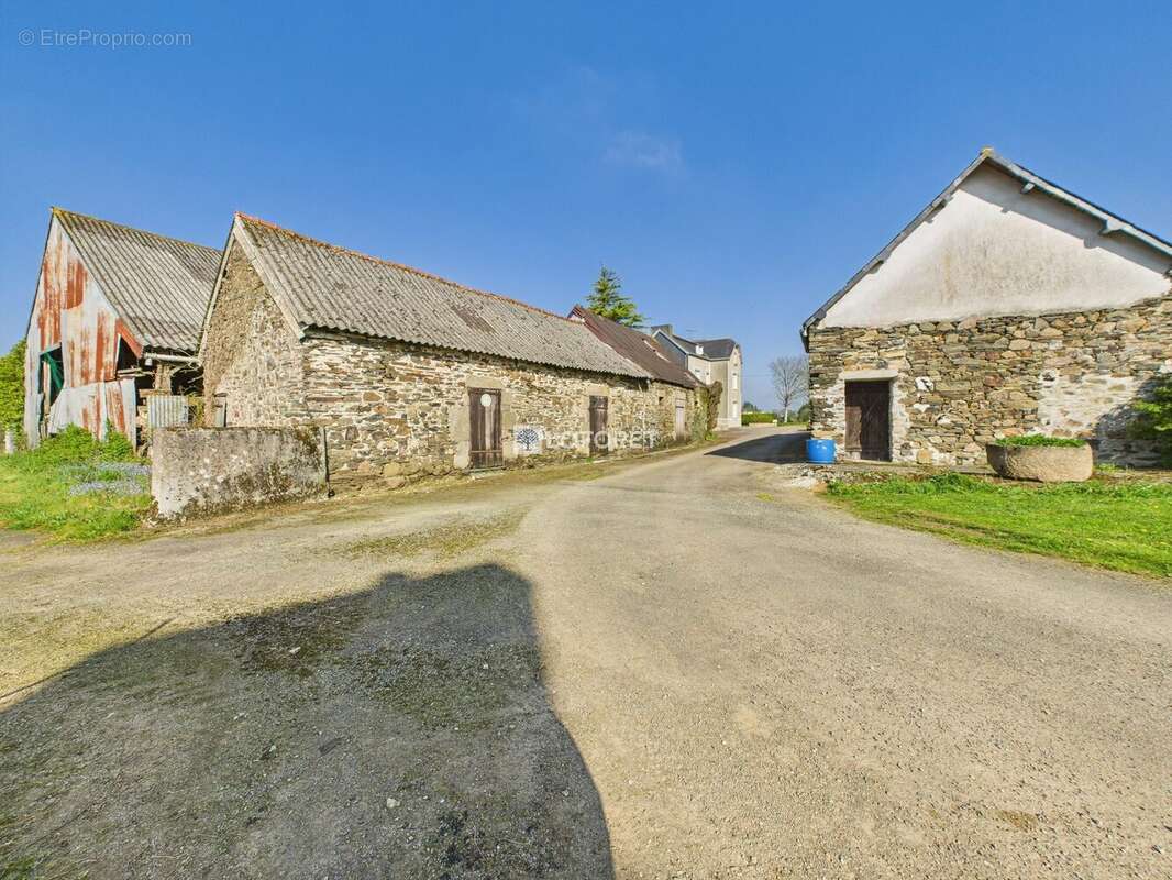 Maison à BRIEC