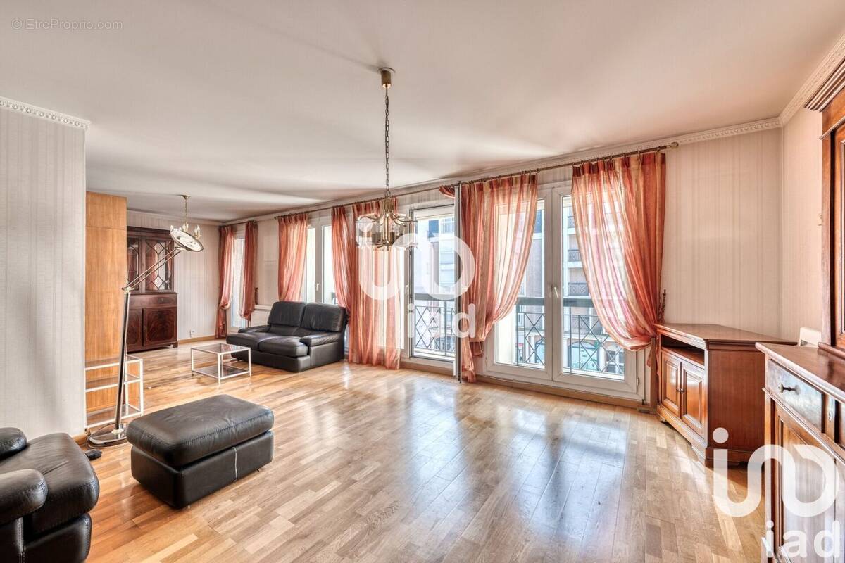 Photo 1 - Appartement à LE RAINCY