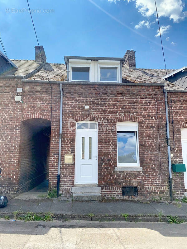 Maison à HIRSON