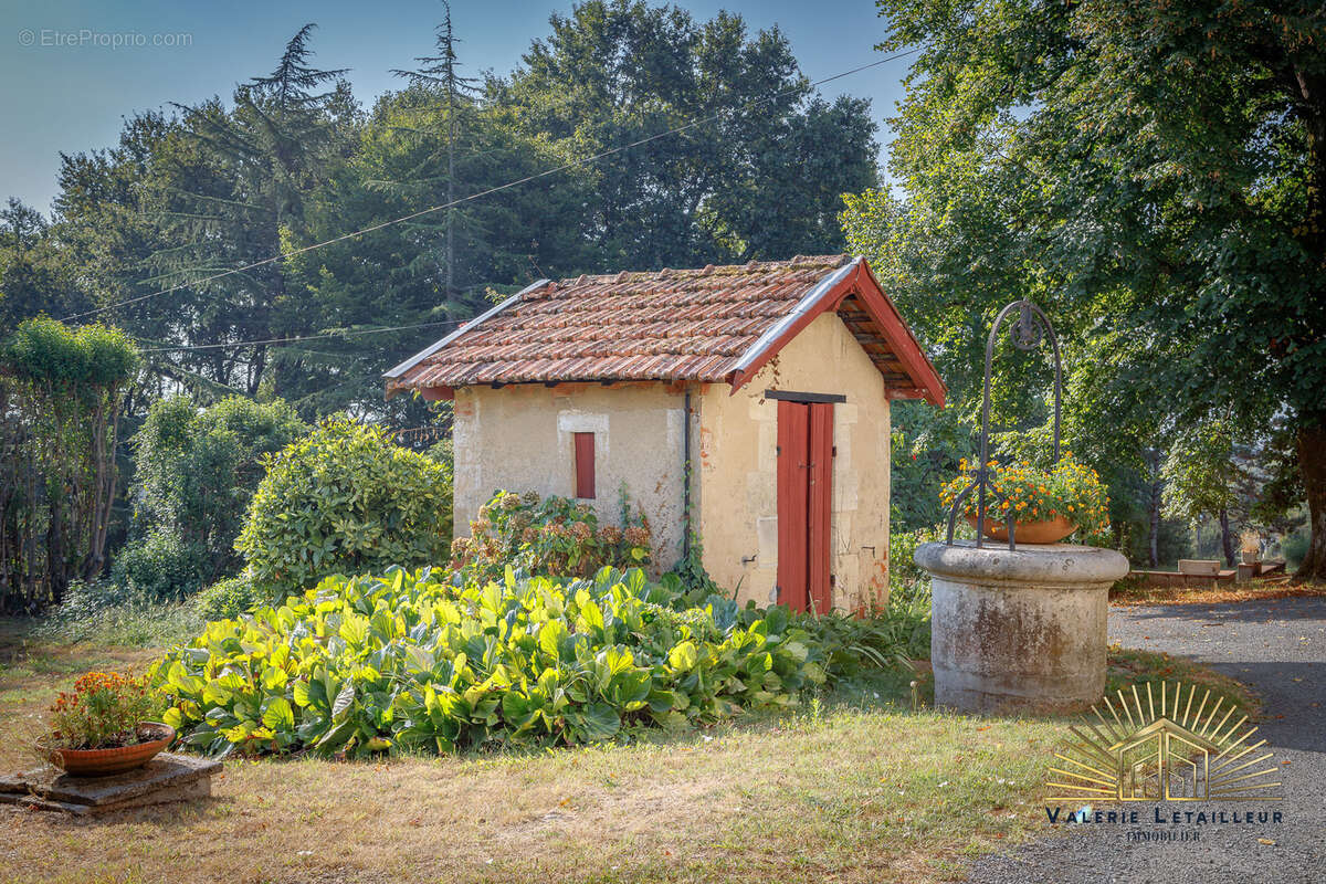 Maison à POMPIGNAC