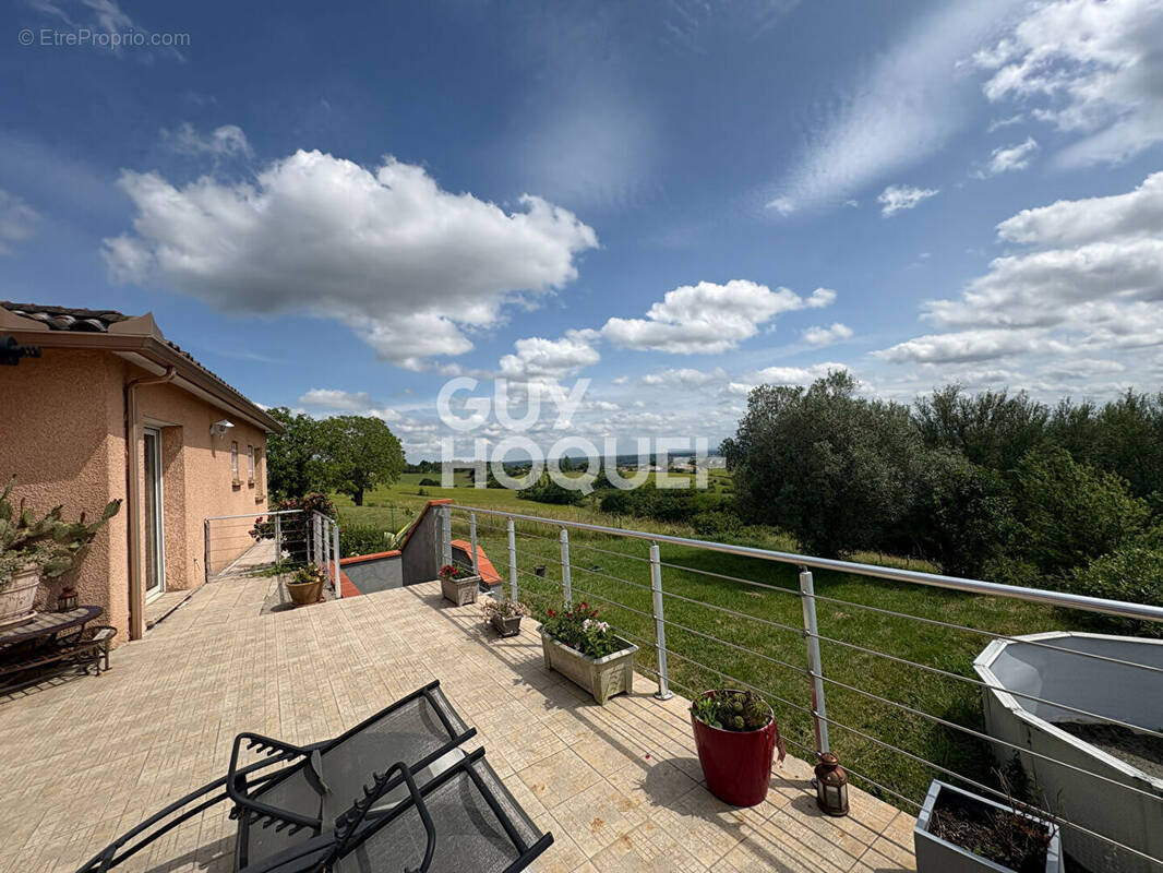 Maison à CASTELNAU-D&#039;ESTRETEFONDS