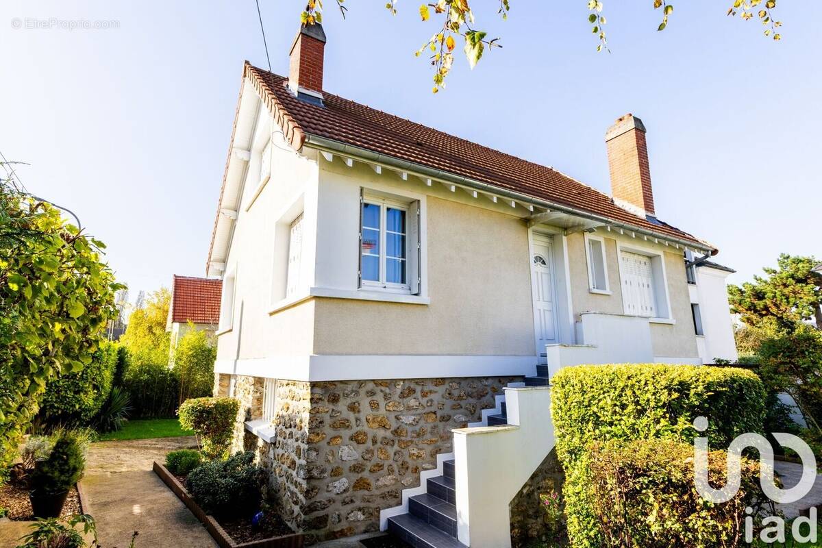 Photo 1 - Maison à BRY-SUR-MARNE